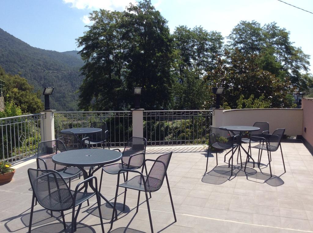 Hotel Il Saraceno Volastra Bagian luar foto