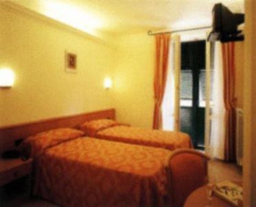 Hotel Il Saraceno Volastra Bagian luar foto
