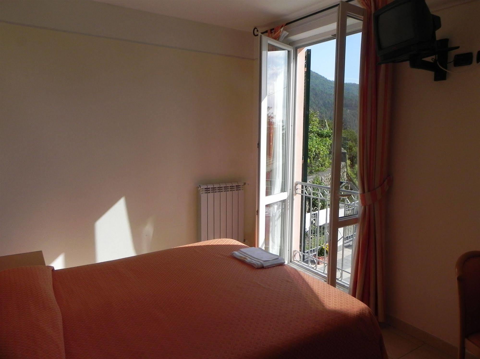 Hotel Il Saraceno Volastra Bagian luar foto